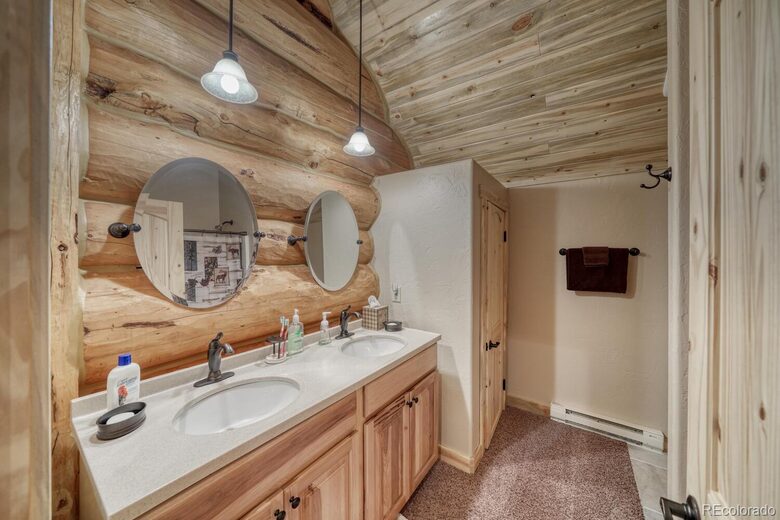 Colorado Log Cabin Getaway - Buena Vista, Colorado