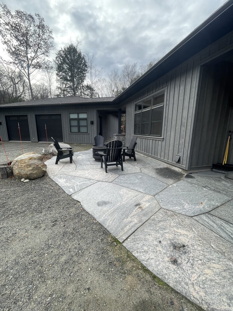 SamRidge | A Lakefront Retreat - Algonquin Highlands, Canada