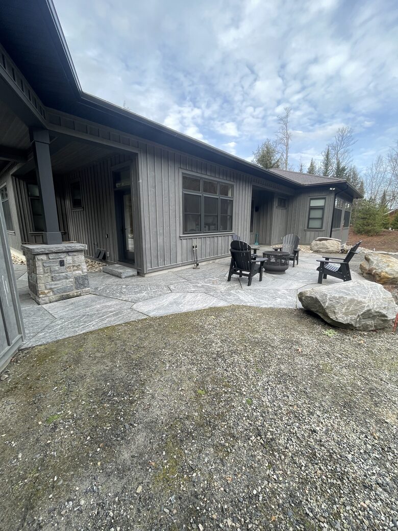 SamRidge | A Lakefront Retreat - Algonquin Highlands, Canada