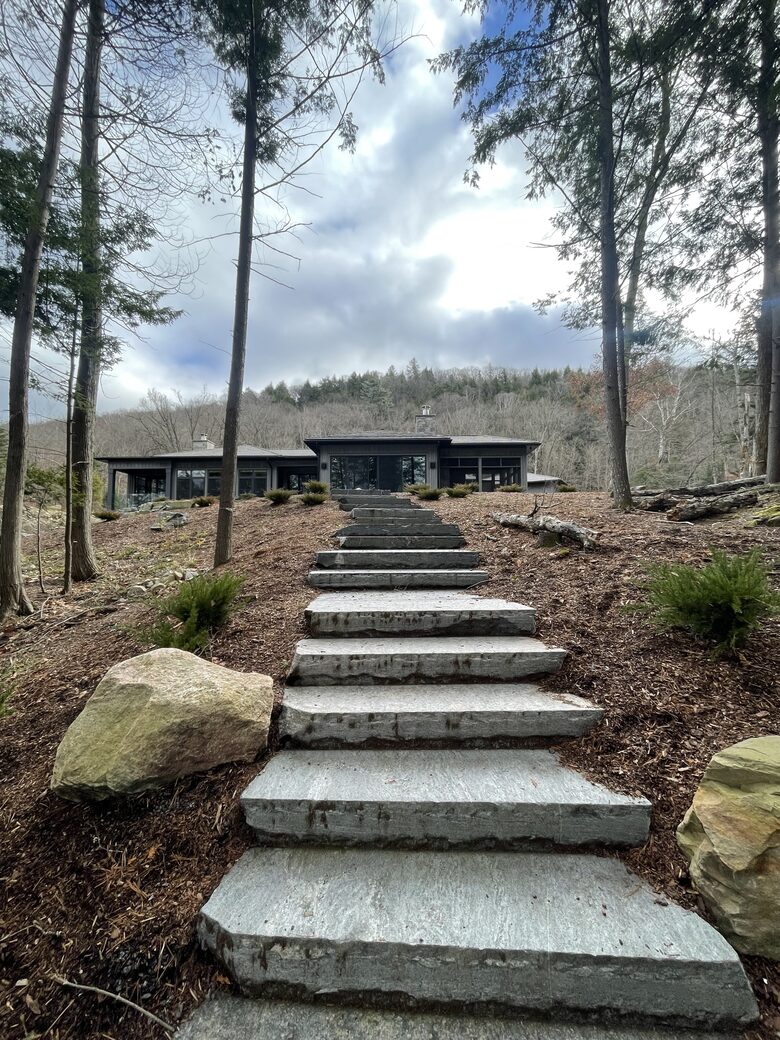 SamRidge | A Lakefront Retreat - Algonquin Highlands, Canada