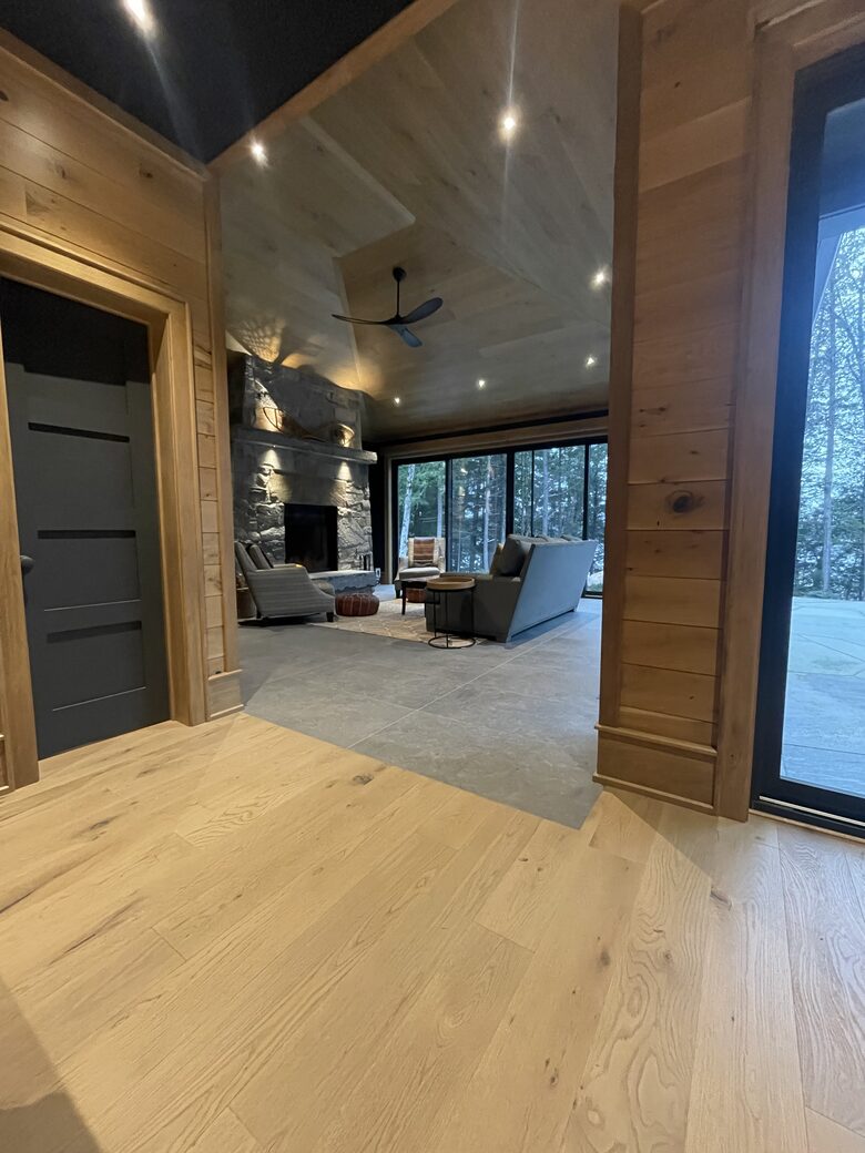 SamRidge | A Lakefront Retreat - Algonquin Highlands, Canada