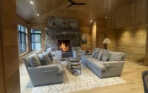 SamRidge | A Lakefront Retreat - Algonquin Highlands, Canada