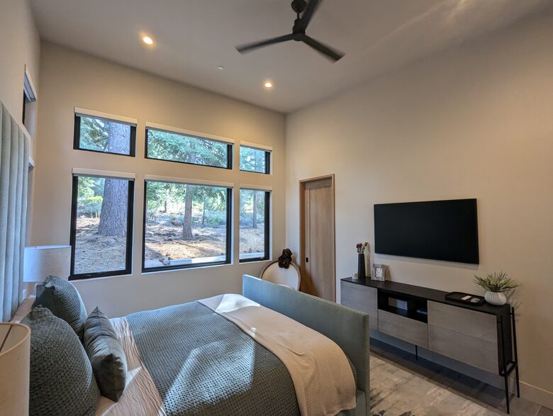 Schaffer's Mill - Lake Tahoe Mountain Modern All Season Escape - Truckee, California
