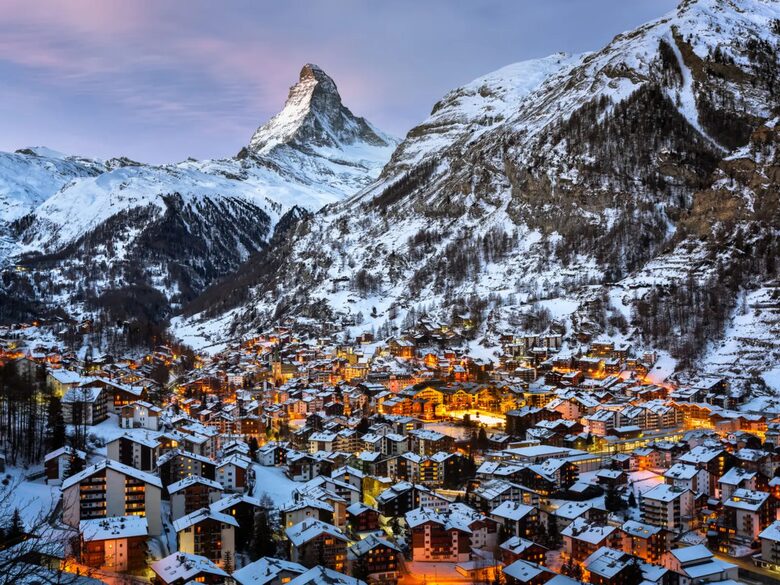 Haus Whymper 3BD Apartment - Zermatt, Switzerland