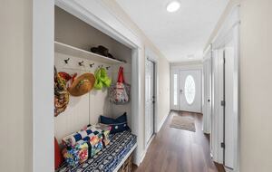 Charming Lakefront Cottage | Only A Block From The Beach - Panama City Beach, Florida