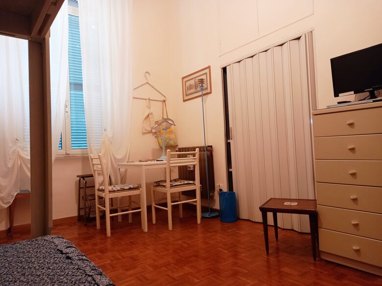 2 BD Rome Retreat - Rome, Italy