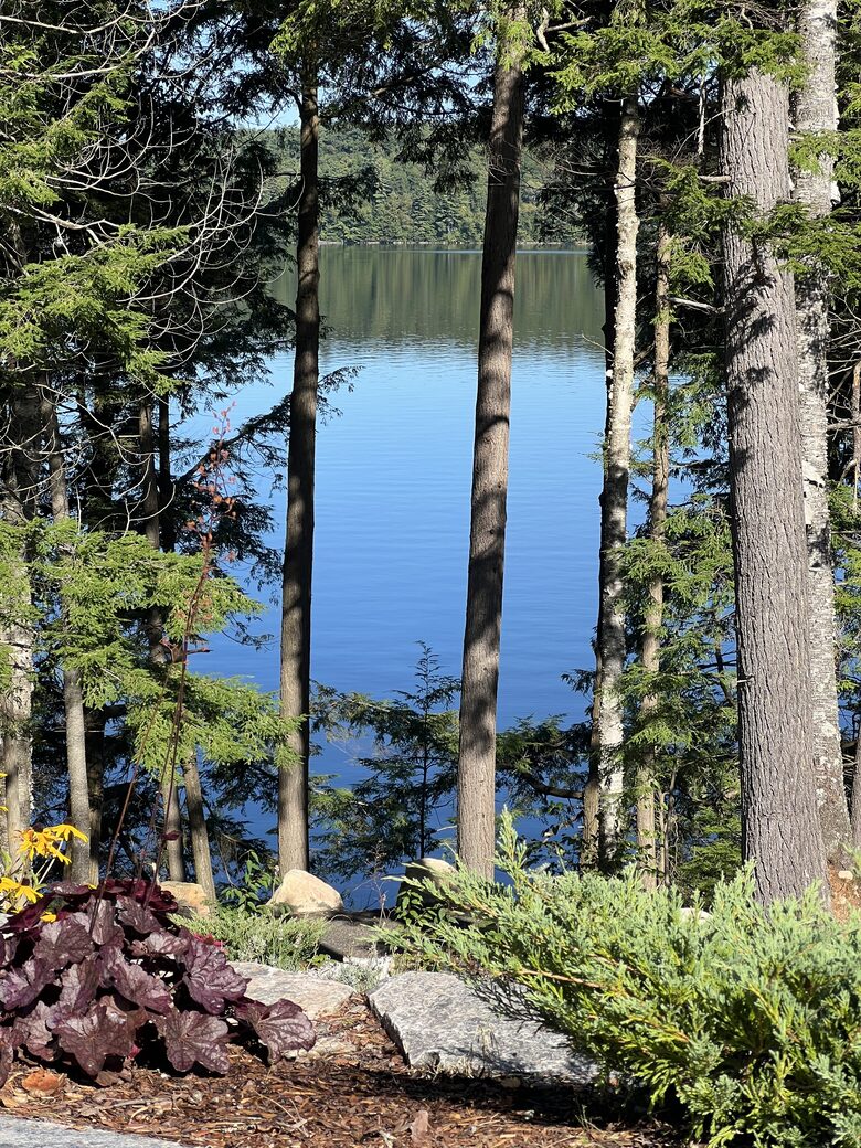 SamRidge | A Lakefront Retreat - Algonquin Highlands, Canada