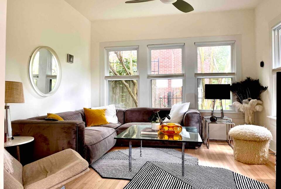 Montrose Bungalow - Houston, Texas