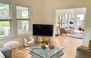 Montrose Bungalow - Houston, Texas