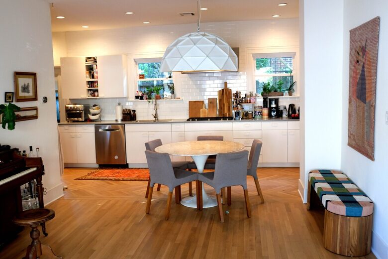 Montrose Bungalow - Houston, Texas