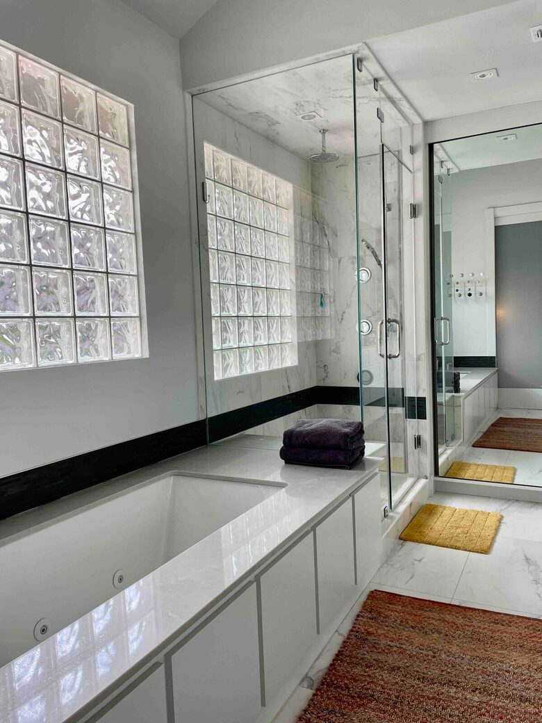 Montrose Bungalow - Houston, Texas