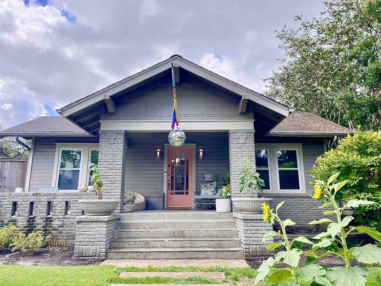 Montrose Bungalow - Houston, Texas