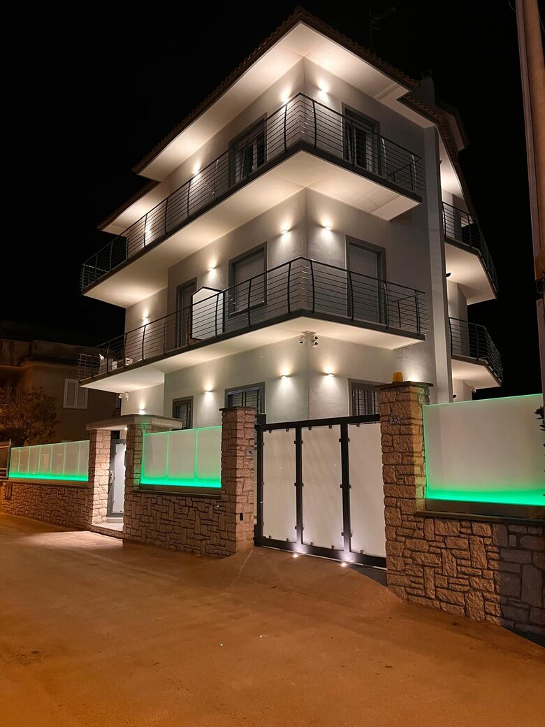 Domus Marina Apartments - Mondragone, Italy