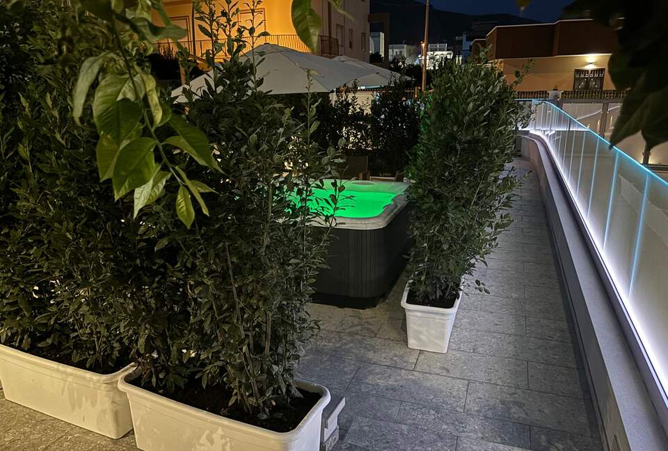 Domus Marina Apartments - Mondragone, Italy