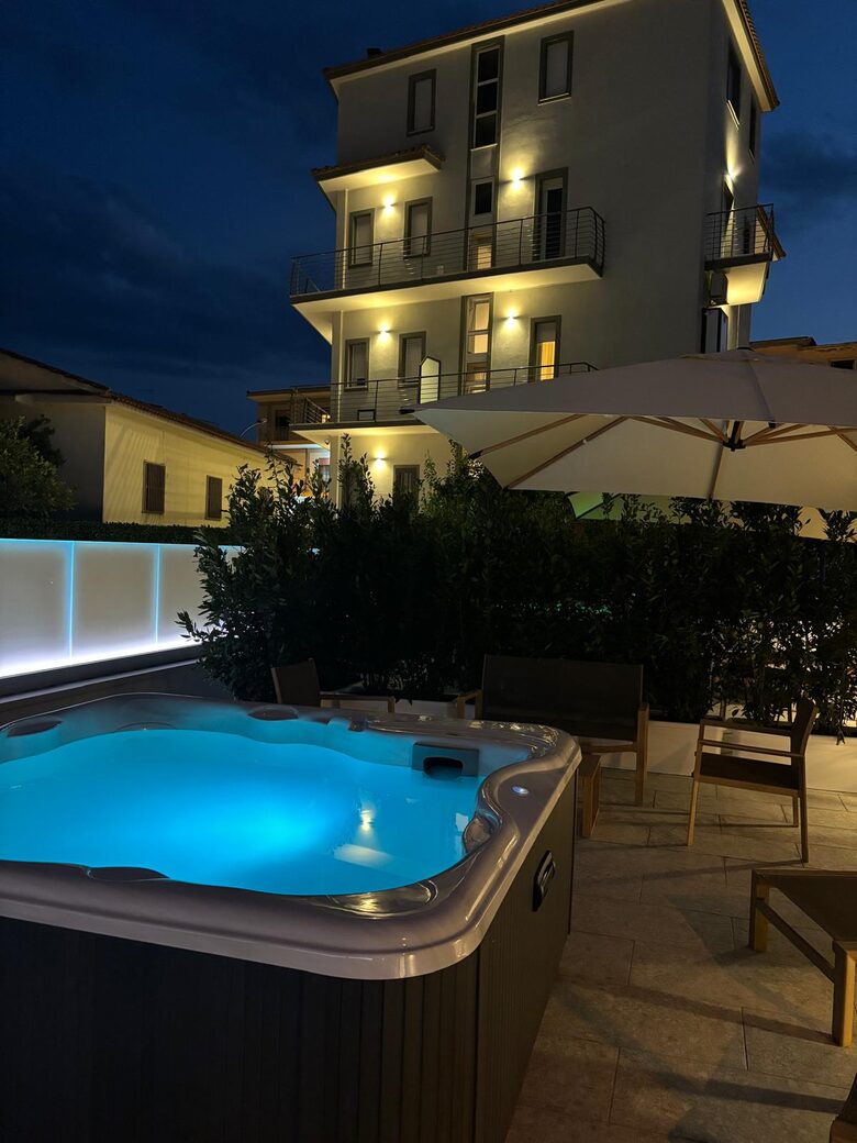 Domus Marina Apartments - Mondragone, Italy