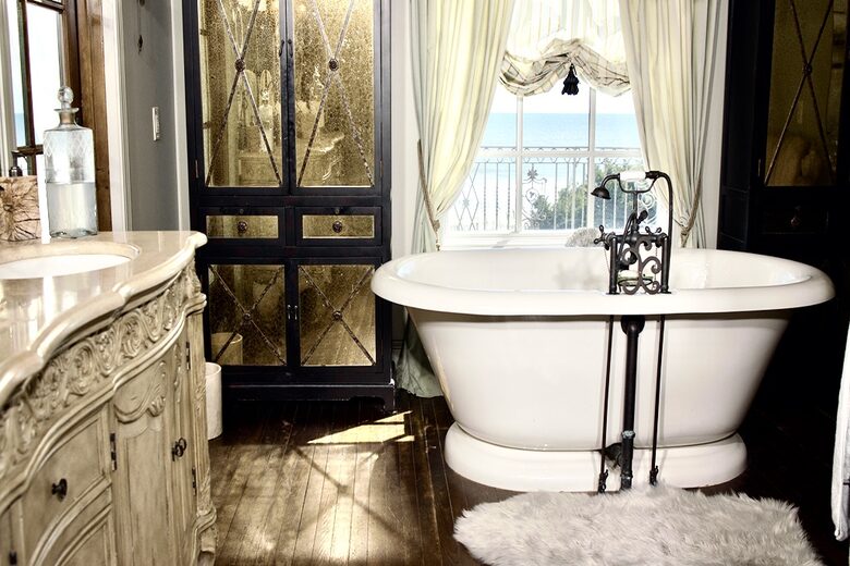 Myrtle Beach Beachfront Mansion - Myrtle Beach, South Carolina