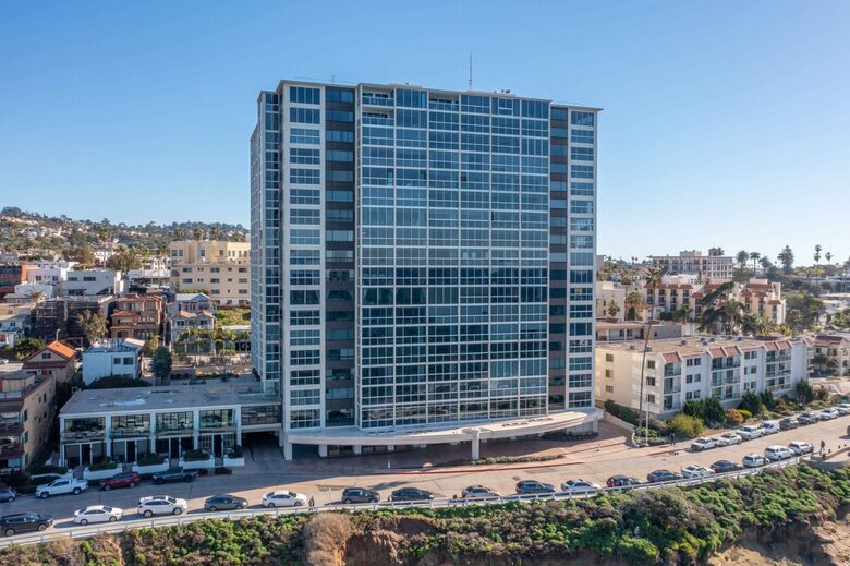 La Jolla Oceanfront Highrise - La Jolla, California
