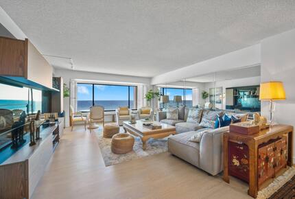 La Jolla Oceanfront Highrise - La Jolla, California