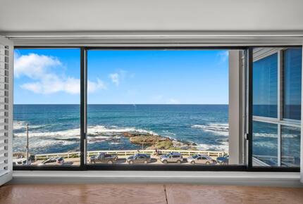 La Jolla Oceanfront Highrise - La Jolla, California