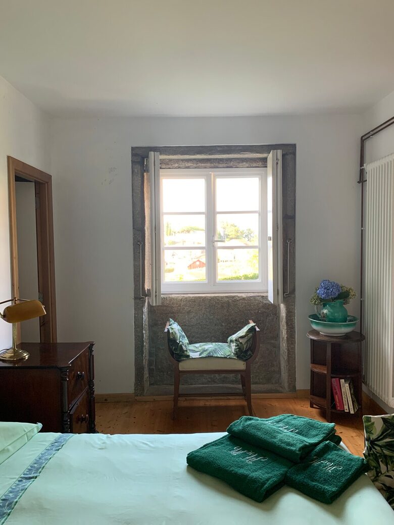 Serene Galician Cottage with La Toja Views - Simes, Spain