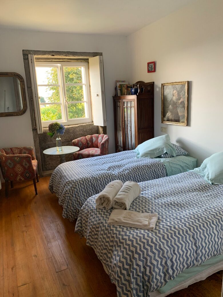 Serene Galician Cottage with La Toja Views - Simes, Spain