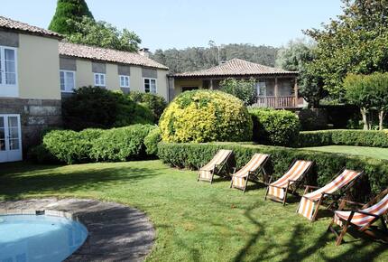 Serene Galician Cottage with La Toja Views - Simes, Spain