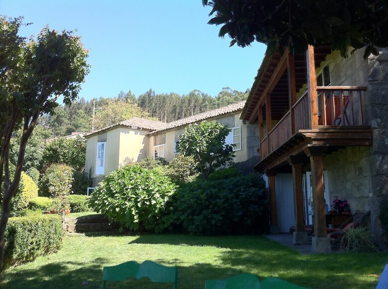 Serene Galician Cottage with La Toja Views - Simes, Spain
