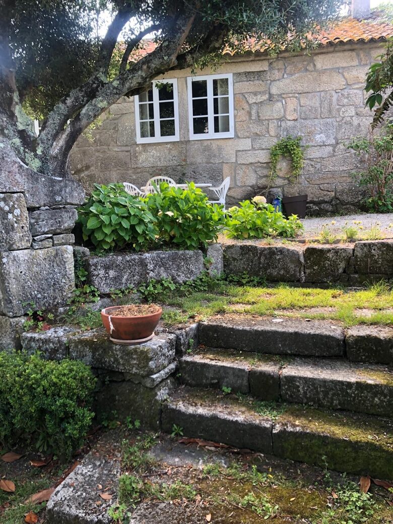 Serene Galician Cottage with La Toja Views - Simes, Spain