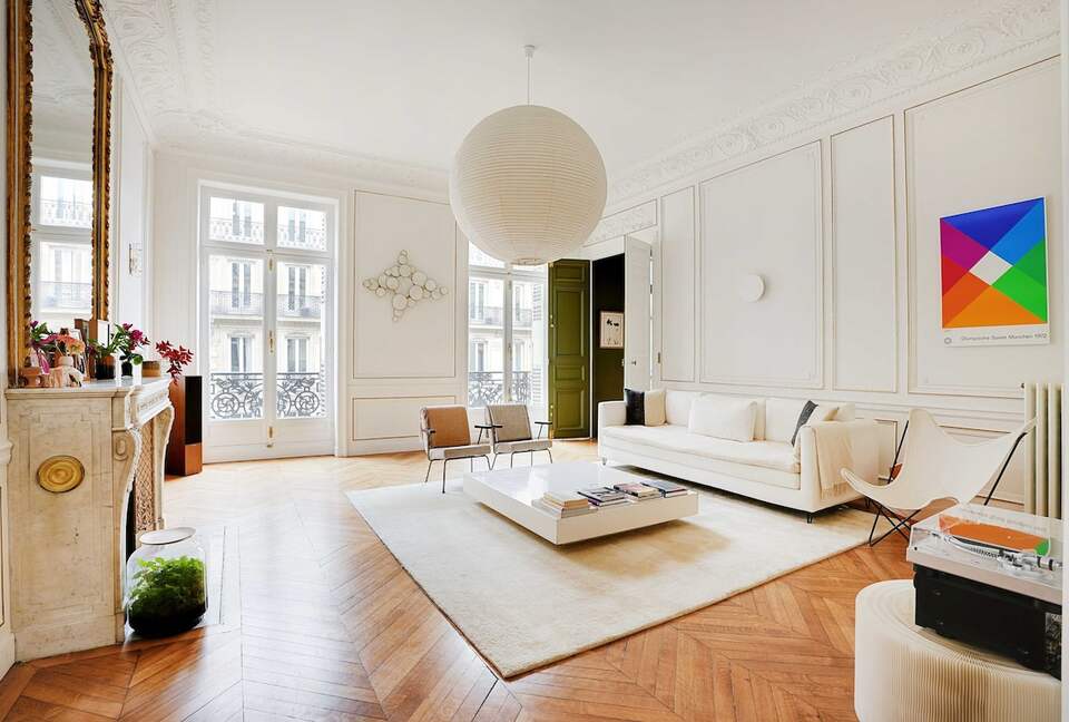 Chic Living in Central Paris - Paris, France