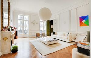 Chic Living in Central Paris - Paris, France