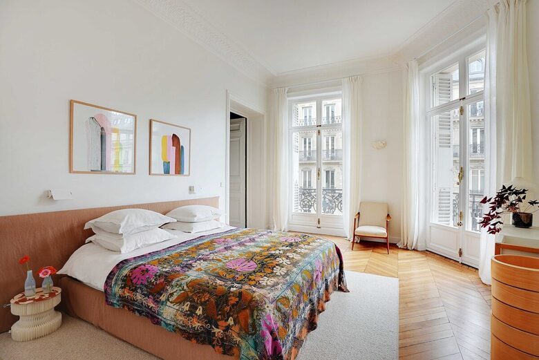 Chic Living in Central Paris - Paris, France