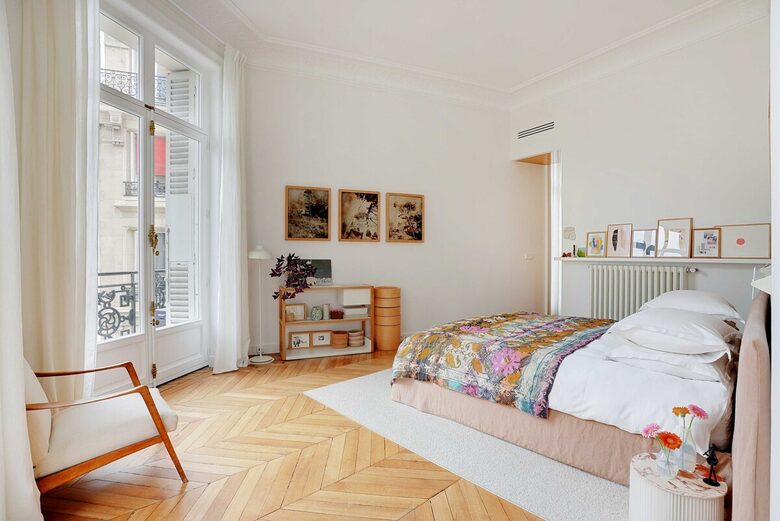 Chic Living in Central Paris - Paris, France