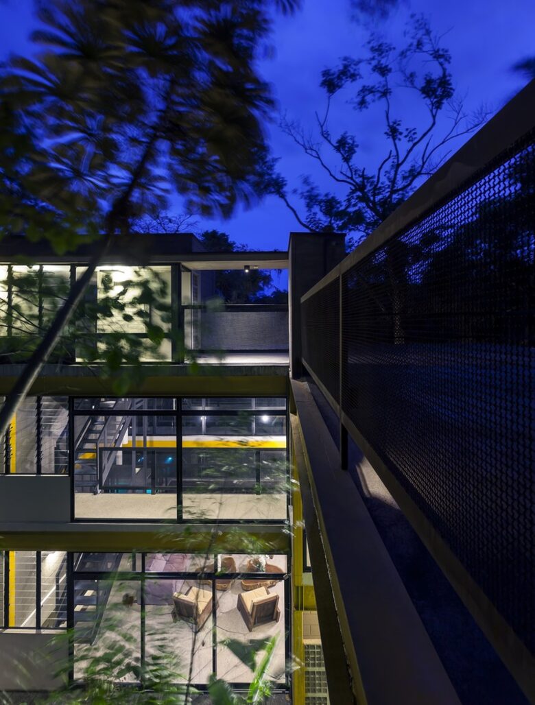 Sloth House - Guarujá, Brazil