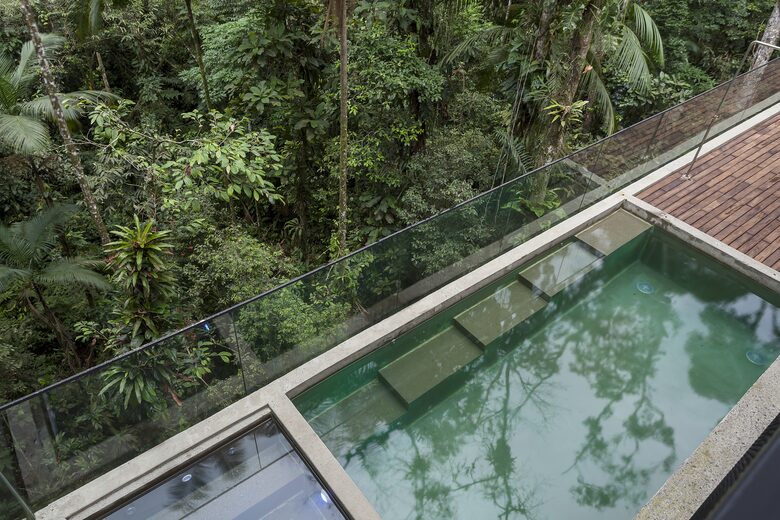 Sloth House - Guarujá, Brazil