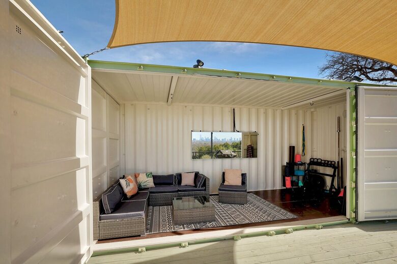 Hilltop Bungalow - Austin, Texas