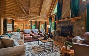 The Lodge at Bearwallow Mountain - Hendersonville, North Carolina