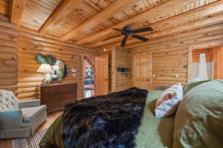 The Lodge at Bearwallow Mountain - Hendersonville, North Carolina