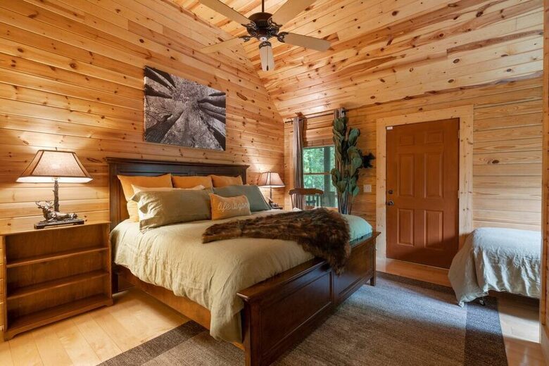 The Lodge at Bearwallow Mountain - Hendersonville, North Carolina