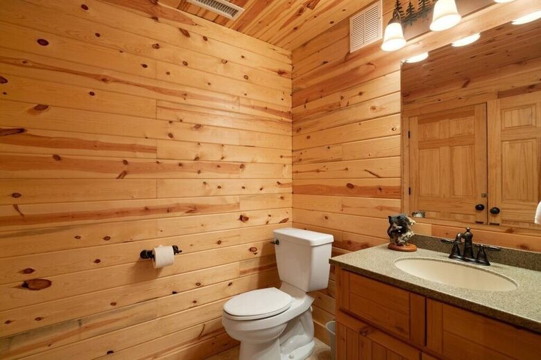 The Lodge at Bearwallow Mountain - Hendersonville, North Carolina