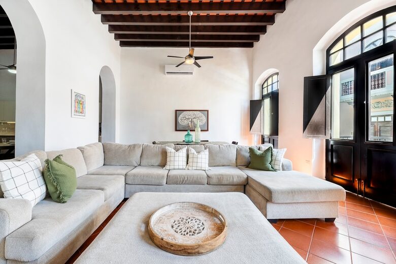 Large & Luxurious Getaway - San Juan, Puerto Rico