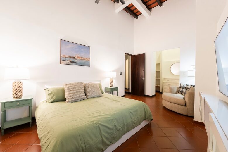 Large & Luxurious Getaway - San Juan, Puerto Rico