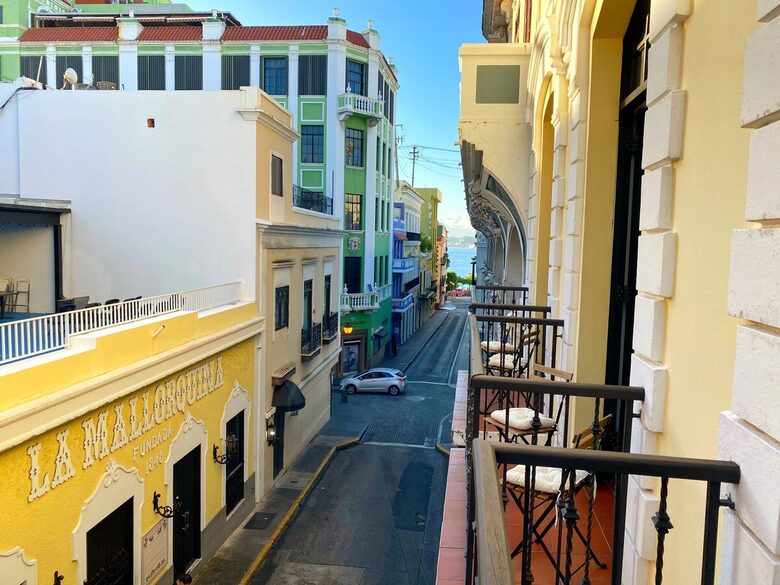 Large & Luxurious Getaway - San Juan, Puerto Rico