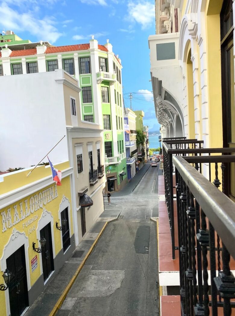 Large & Luxurious Getaway - San Juan, Puerto Rico