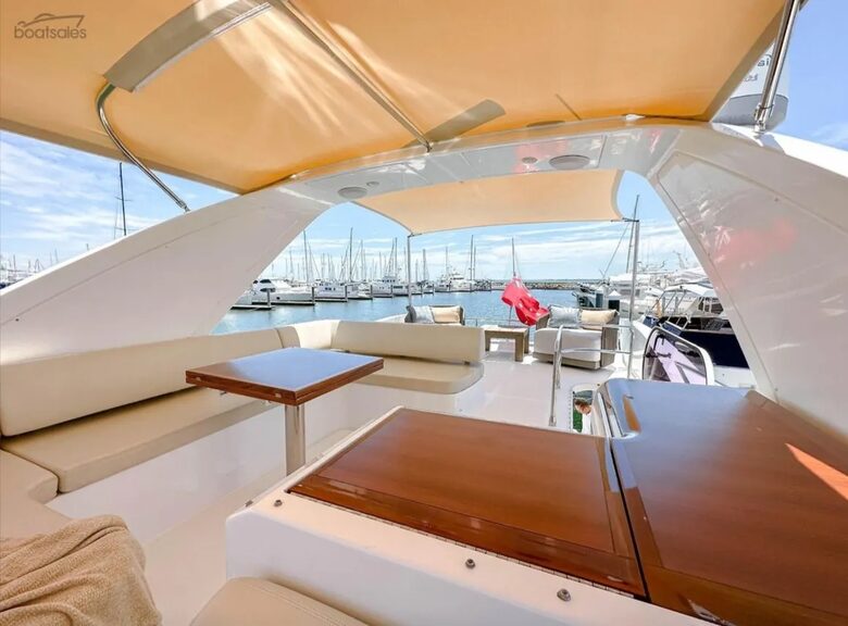 Aussie Azimut - Newport, Australia