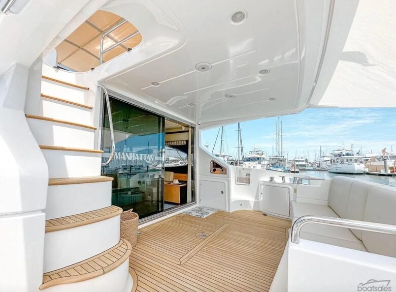Aussie Azimut - Newport, Australia