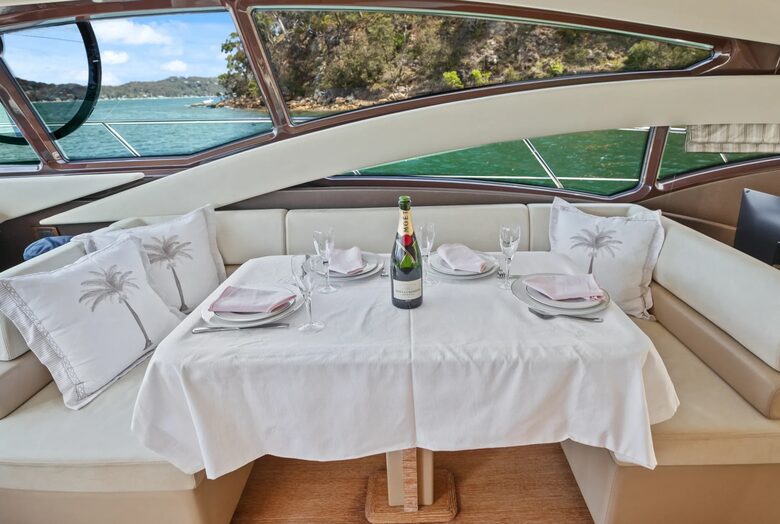 Aussie Azimut - Newport, Australia
