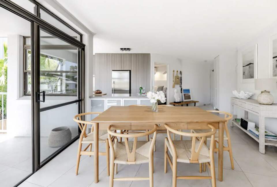 Little Cove Luxury Apartment - Noosa Heads, Australia
