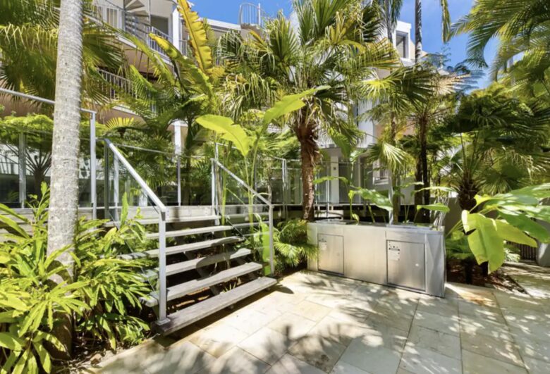 Little Cove Luxury Apartment - Noosa Heads, Australia