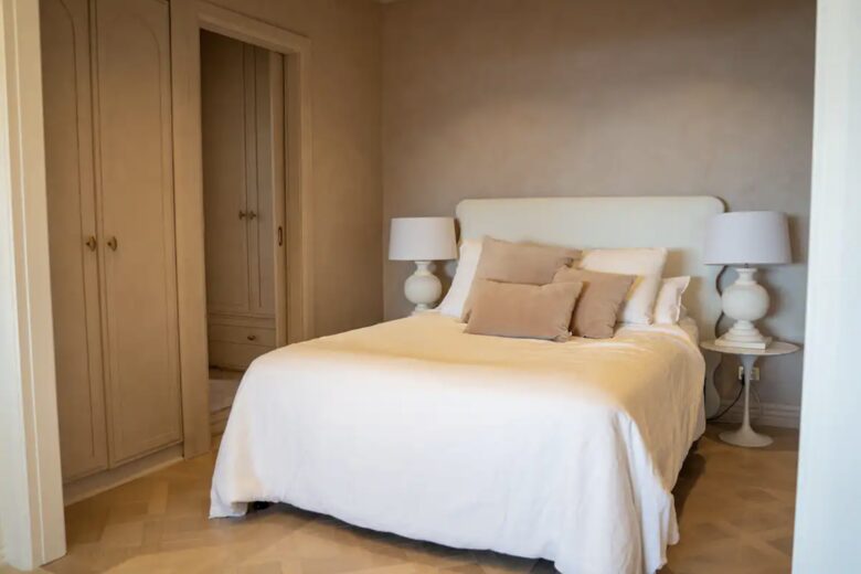 Stylish 1 Bedroom Penthouse with Large Terrace - Edgecliff, Australia
