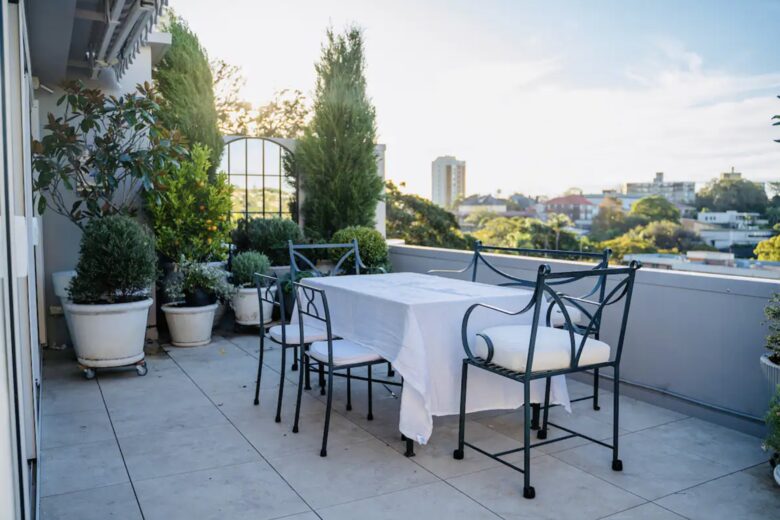 Stylish 1 Bedroom Penthouse with Large Terrace - Edgecliff, Australia